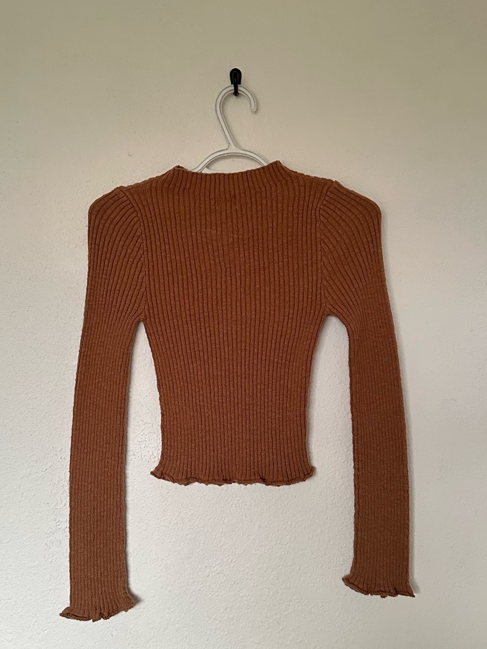 Cotton On Rust-Brown Ribbed Long Sleeve Crop Top - Picture 2 of 3